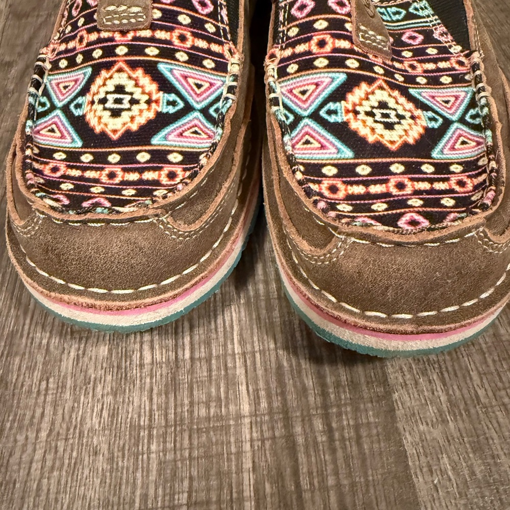 Ariat Neon Lights Leather Cruisers EUC 10